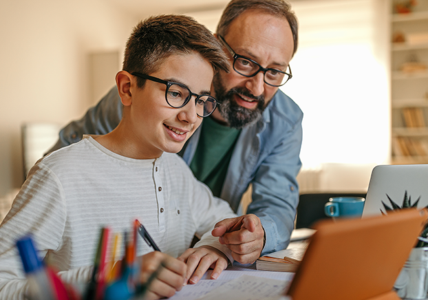 parent helping high school student