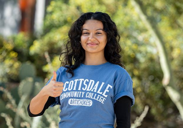 student wearing Scottsdale Community College Artichokes tshirt